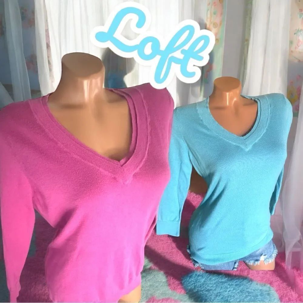 LOFT l Pink/Lt Blue V-neck Top l M l VGUC